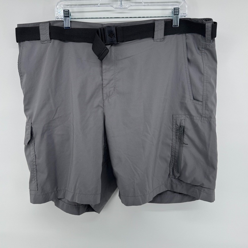Columbia Shorts Mens 42x8 Cargo Belted Casual Classic Outdoor Hiking Zip Pockets